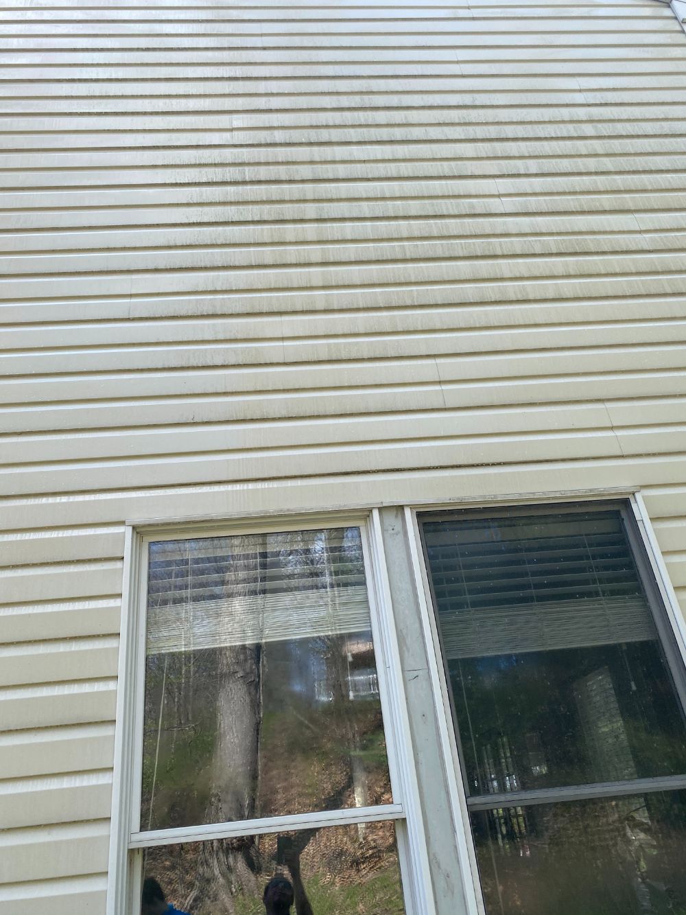 Exterior cleaning house soft washing gibsonia pa 15044