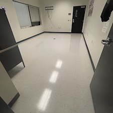 Commercial-Floor-Stripping-and-Waxing-in-Detroit-Livonia-MI-Restore-the-Shine-to-Your-Business 9