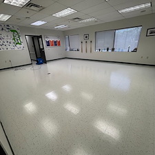 Commercial-Floor-Stripping-and-Waxing-in-Detroit-Livonia-MI-Restore-the-Shine-to-Your-Business 2