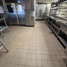 Commercial-Kitchen-Cleaning-Services-in-Pittsburgh-PA-Keep-Your-Restaurant-Safe-Clean-and-Inspection-Ready 4