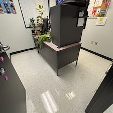 Commercial-VCT-Floor-Stripping-and-Waxing-in-Toledo-Perrysburg-Ohio 0