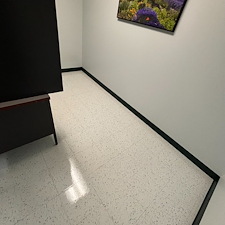 Commercial-VCT-Floor-Stripping-and-Waxing-in-Toledo-Perrysburg-Ohio 1