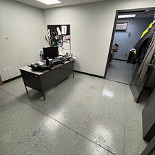 Commercial-VCT-Stripping-Waxing-Floor-Care-Services-in-Fort-Wayne-Indiana-Professional-Results-for-Your-Business 3