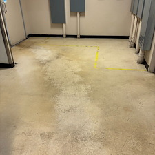 VCT-Stripping-Waxing-in-Cranberry-Township-Wexford-PA-Commercial-Floor-Restoration-That-Lasts 6