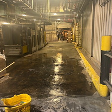 Warehouse-Concrete-Floor-Deep-Cleaning-in-Pittsburgh-PA-Removing-Oil-Tire-Marks-Heavy-Rubber-Build-Up 11
